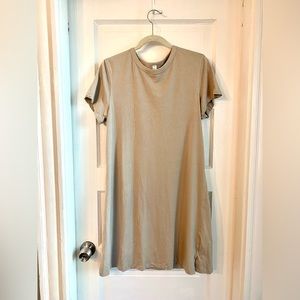 lululemon athletica | Classic-Fit Cotton Blend T-Shirt Dress (Raw Linen)